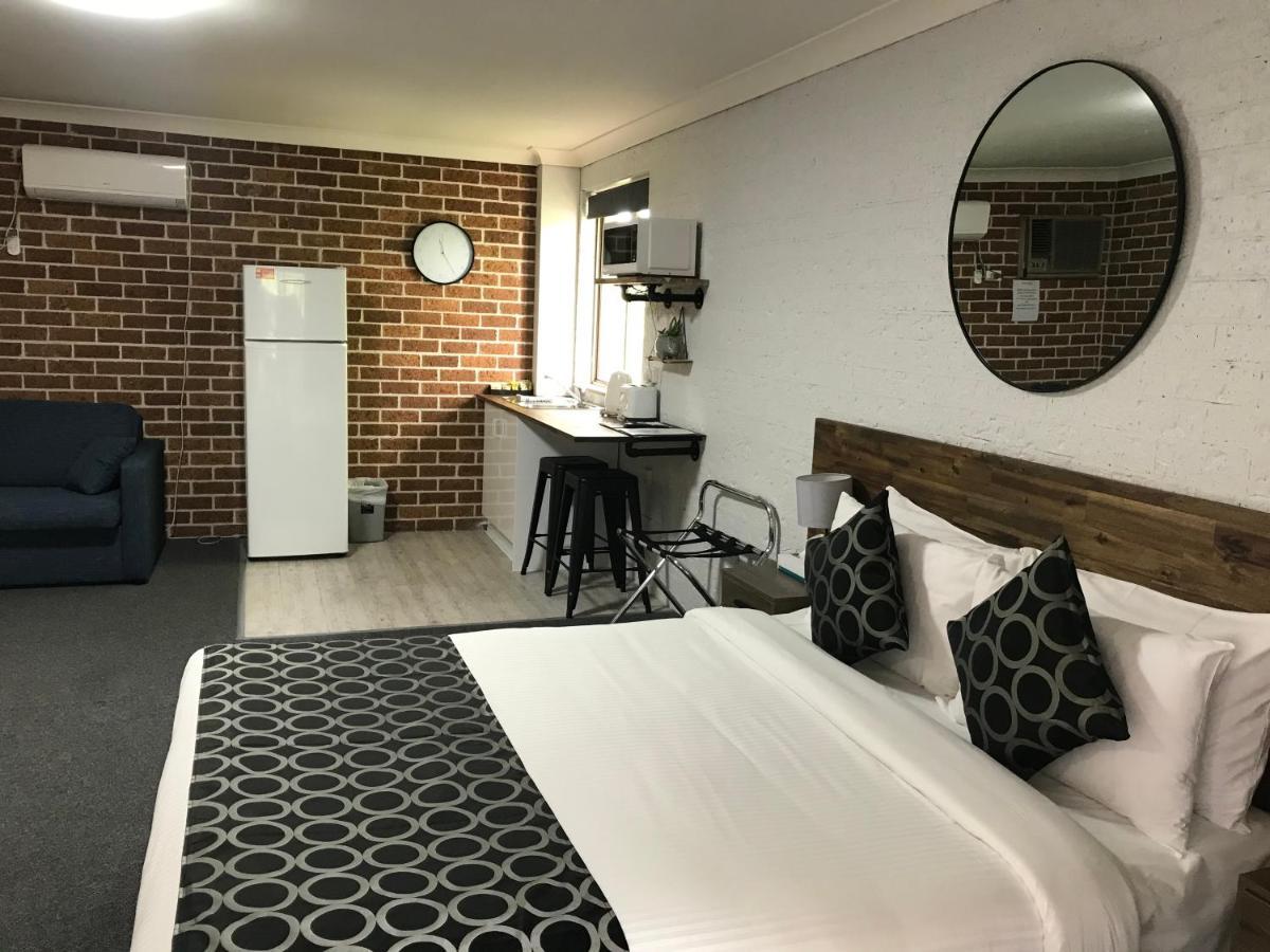 Coffs Shearwater Motel Кофс-Гарбор Екстер'єр фото