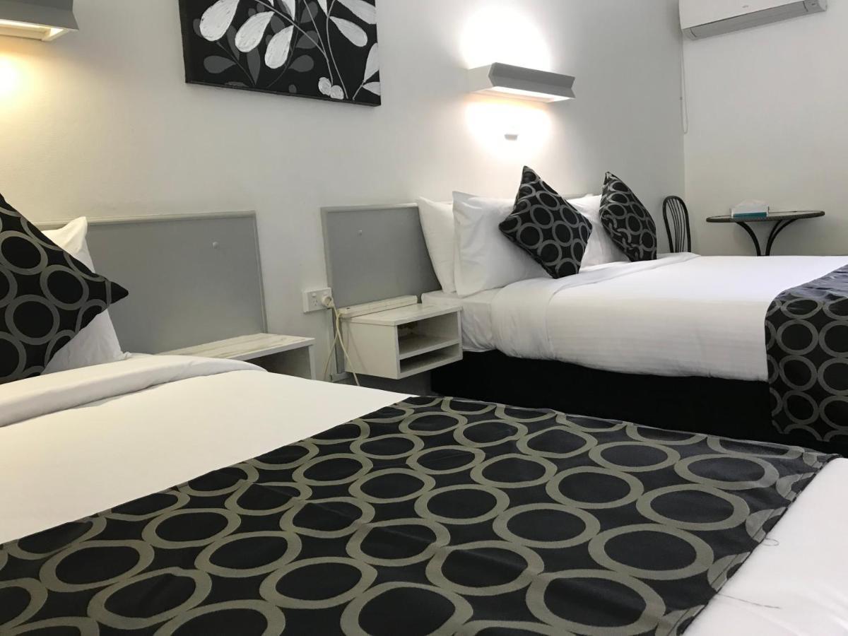 Coffs Shearwater Motel Кофс-Гарбор Екстер'єр фото