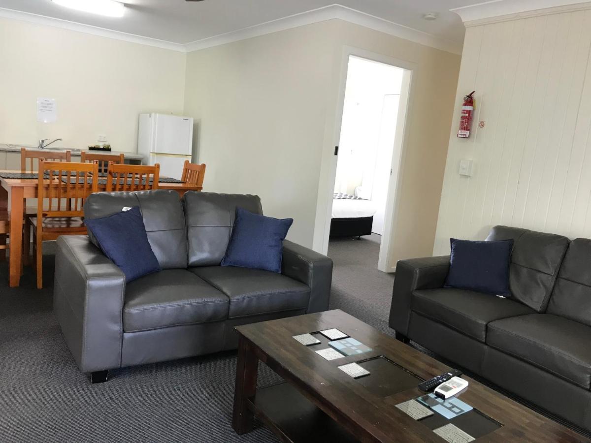 Coffs Shearwater Motel Кофс-Гарбор Екстер'єр фото