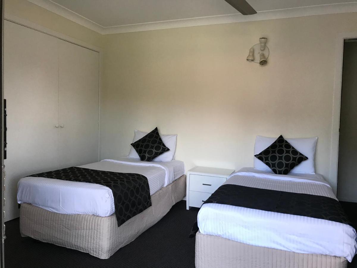 Coffs Shearwater Motel Кофс-Гарбор Екстер'єр фото
